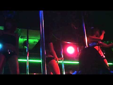 "King's Castle" gogo bar at Phat Pong street