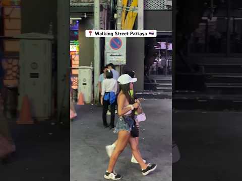 👯‍♀️ Thai Girls On Walking Street Pattaya, Thailand 2023