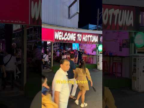 Hot Tuna Bar, Walking street, Pattaya 👍#shorts #thailand #pattaya #nightlife #таиланд #паттайя