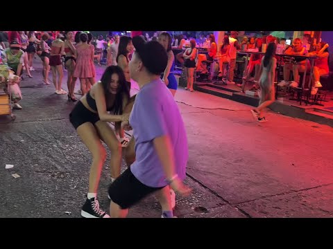 This is Soi 6 – Pattaya | Thousands of Thai Girls in 1 Street